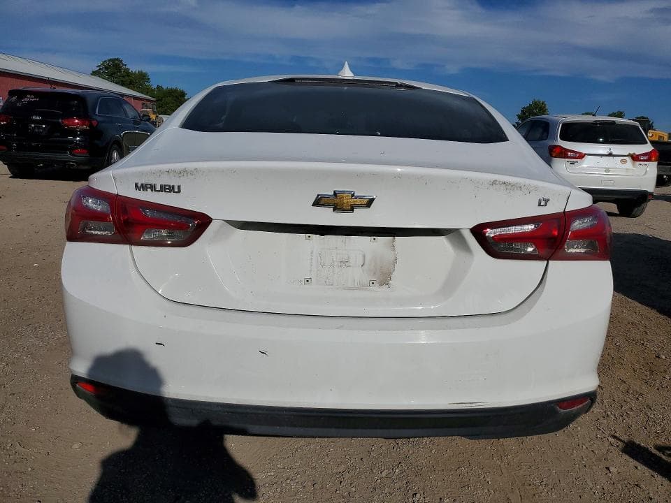 2022 CHEVROLET MALIBU LT 6