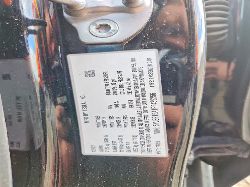 2023 TESLA MODEL 3 12
