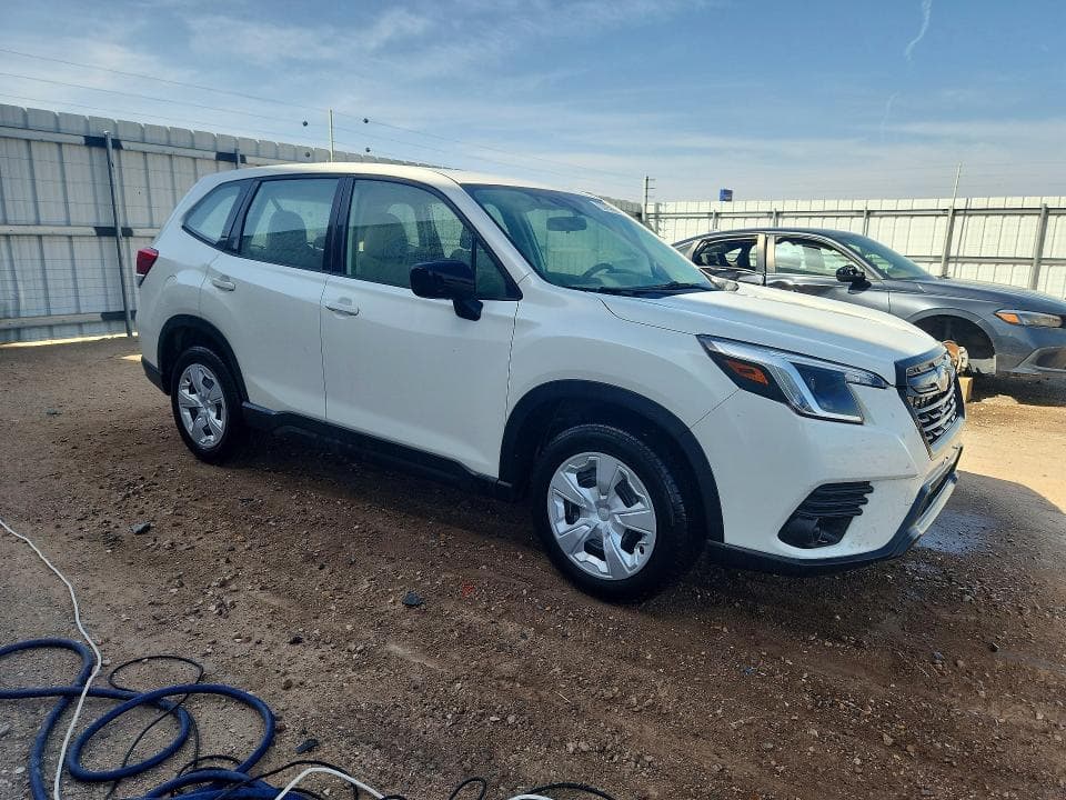 2024 SUBARU FORESTER 4