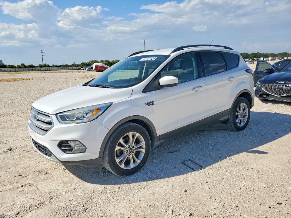 2017 FORD ESCAPE SE - 1