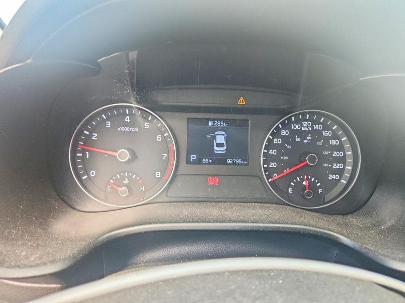 2019 KIA FORTE FE 9