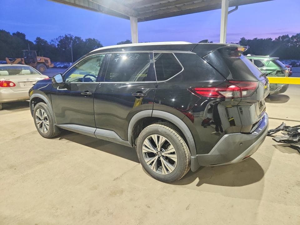 2021 NISSAN ROGUE SV 2