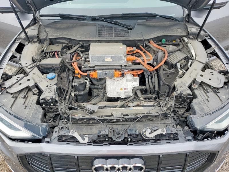 2021 AUDI E-TRON PREMIUM PLUS 12