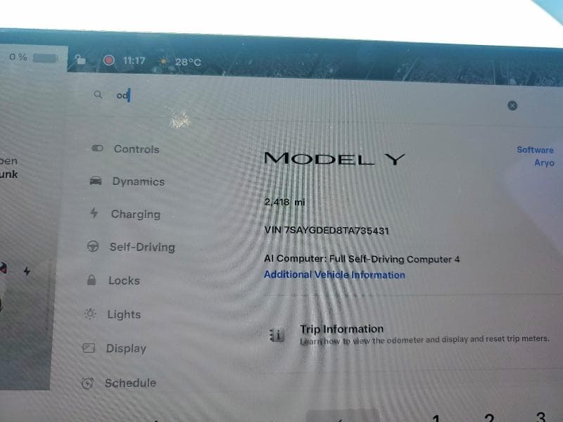 2026 TESLA MODEL Y 9