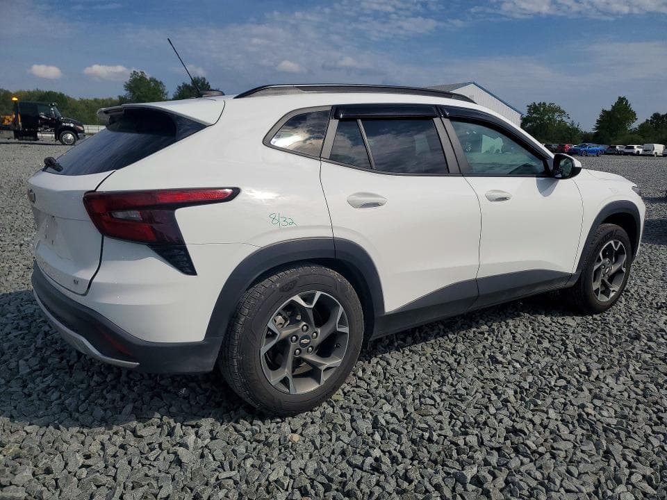 2024 CHEVROLET TRAX 1LT 3