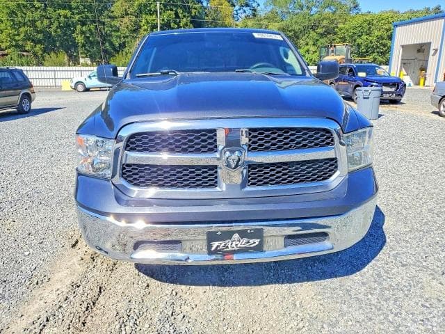 2017 RAM 1500 SLT 5