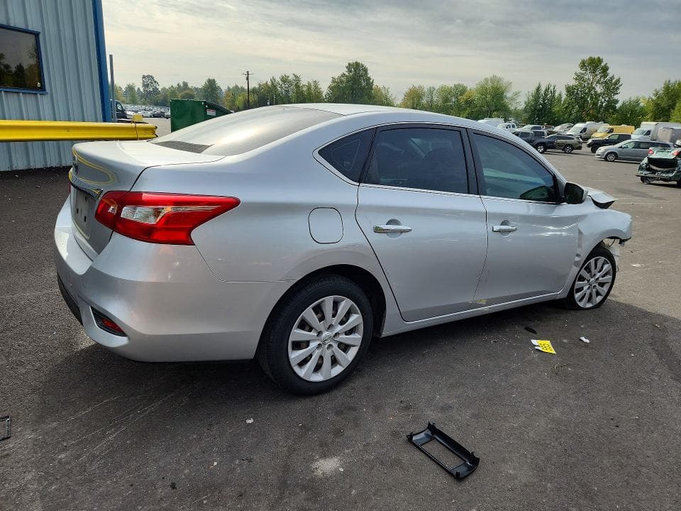 2018 NISSAN SENTRA S 3