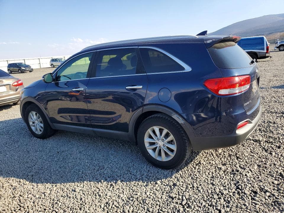 2017 KIA SORENTO LX 2