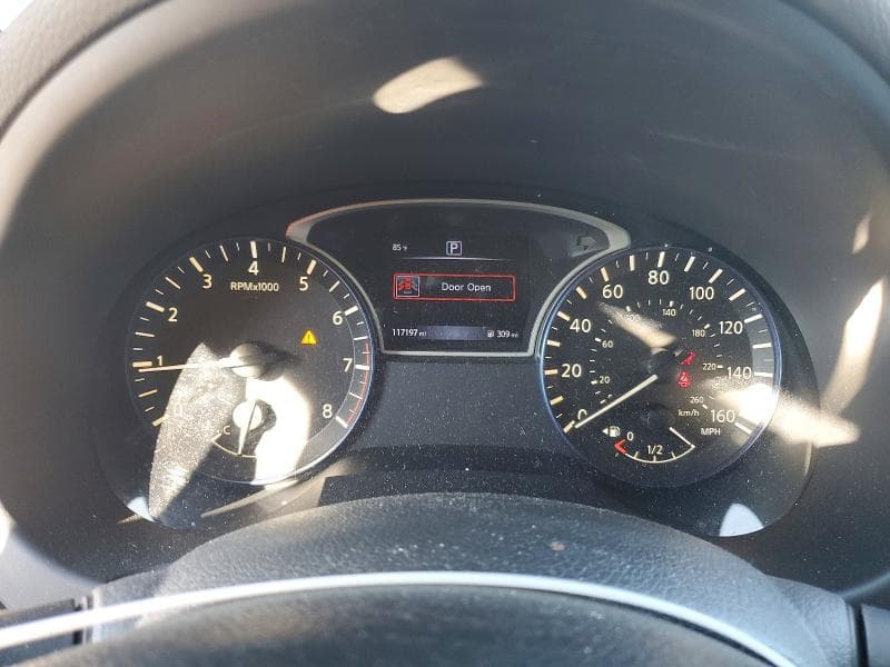 2017 NISSAN ALTIMA 2.5 SR 9