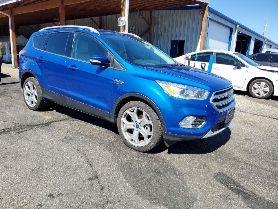 2017 FORD ESCAPE TITANIUM 4