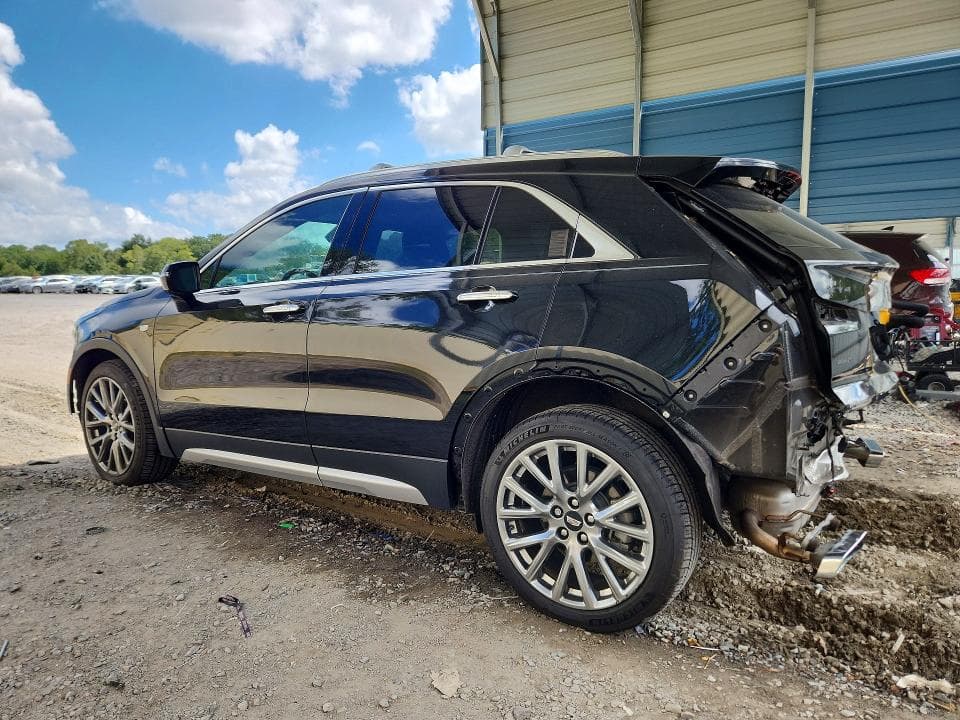 2019 CADILLAC XT4 PREMIUM LUXURY 2