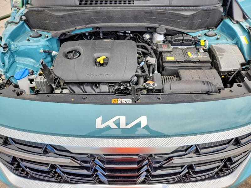 2025 KIA SELTOS S 12