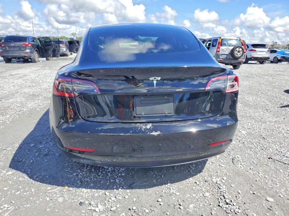 2023 TESLA MODEL 3 6