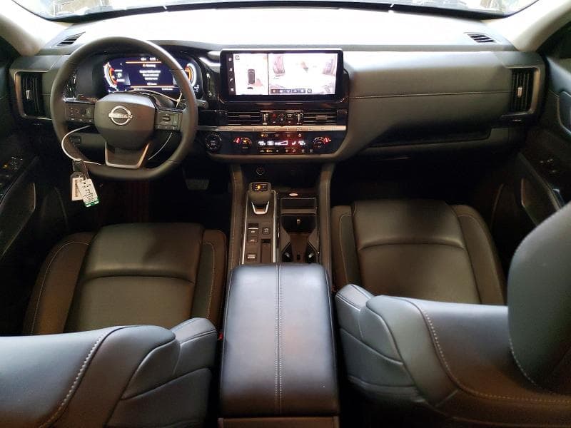2026 NISSAN PATHFINDER SL 8