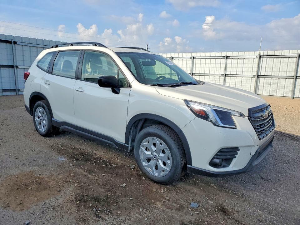 2023 SUBARU FORESTER 4