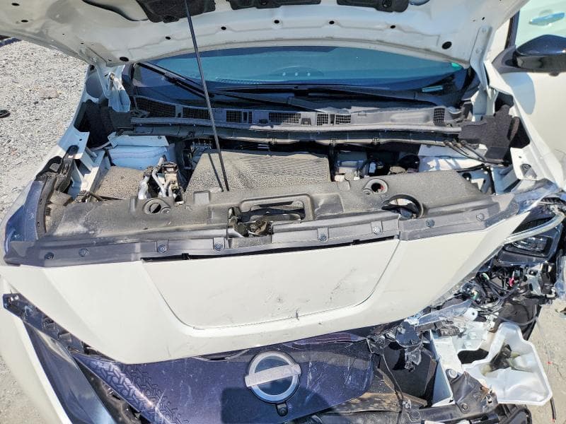 2023 NISSAN LEAF SV PLUS 11