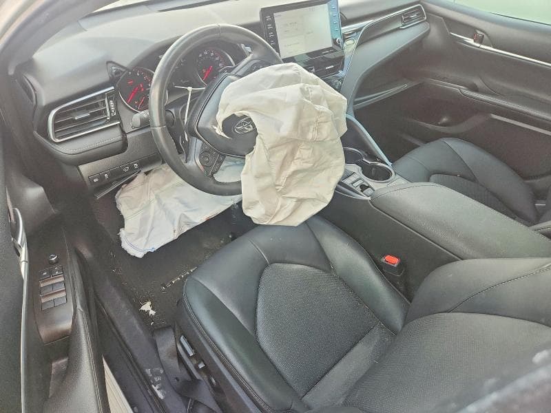 2023 TOYOTA CAMRY XSE 8