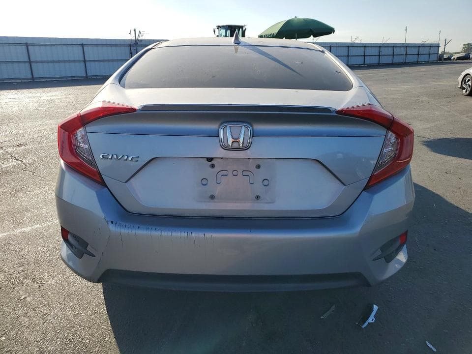 2018 HONDA CIVIC EX 6