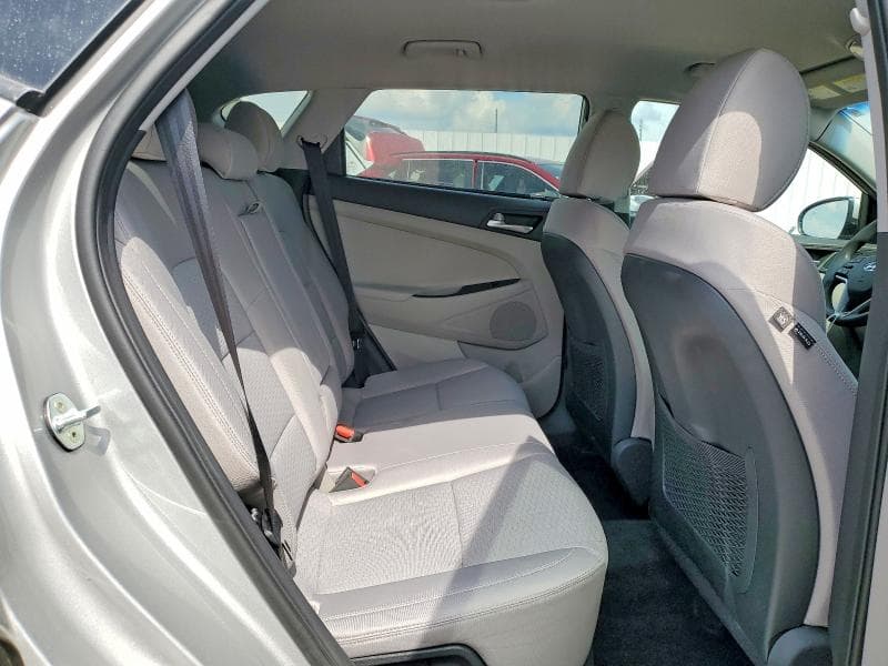 2020 HYUNDAI TUCSON VALUE 11