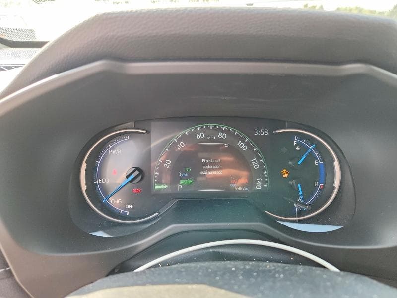 2025 TOYOTA RAV4 LE 9