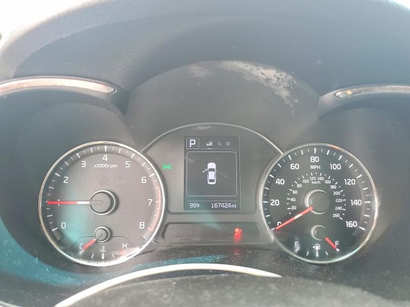 2017 KIA FORTE LX 9