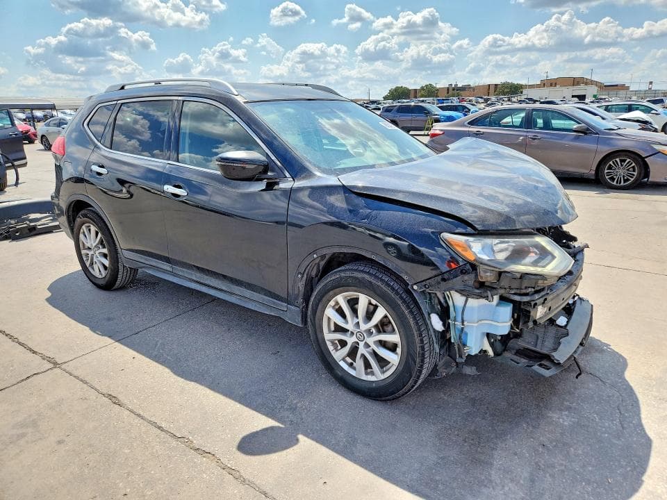 2017 NISSAN ROGUE SV 4