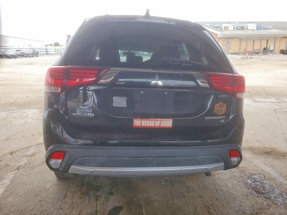 2018 MITSUBISHI OUTLANDER SE 6