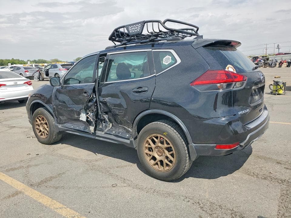 2018 NISSAN ROGUE S 2