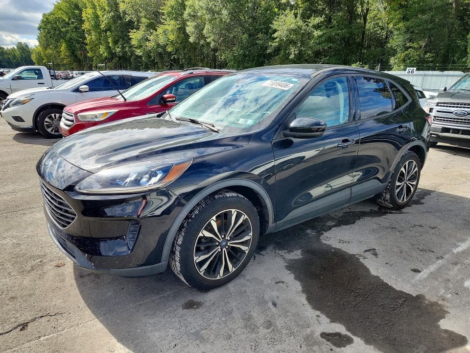 2021 FORD ESCAPE SE
