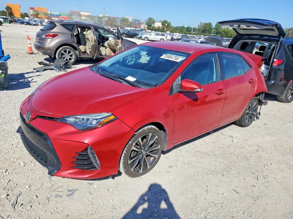 2018 TOYOTA COROLLA SE