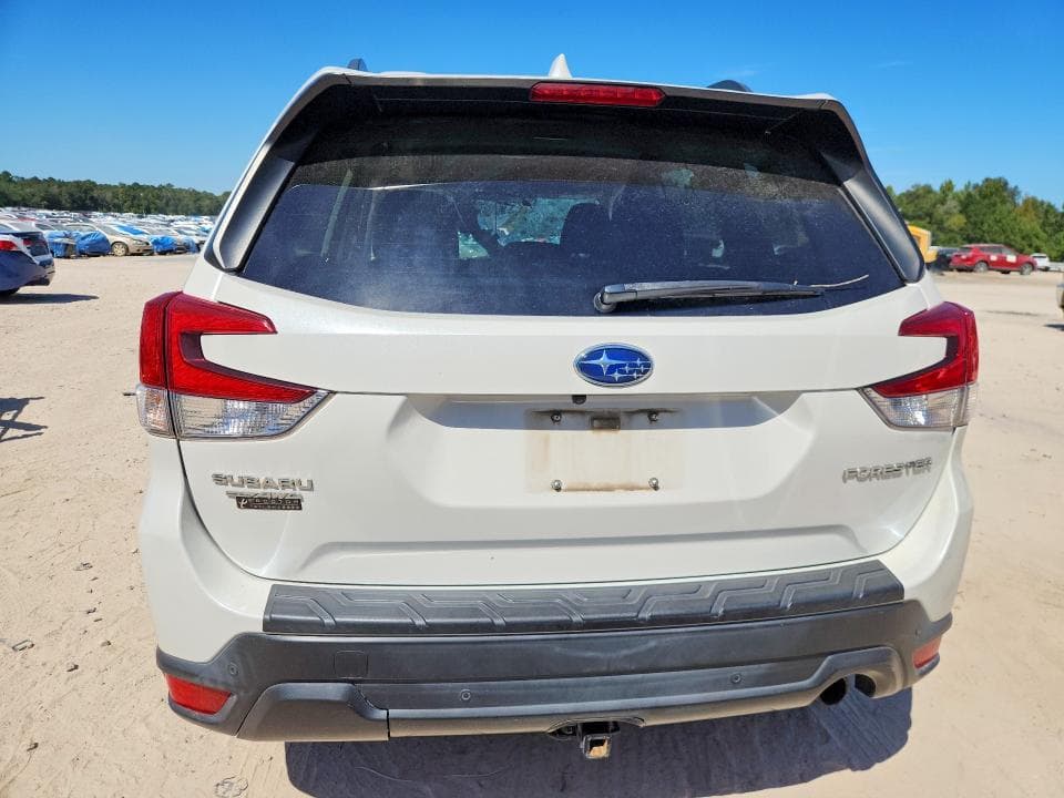 2019 SUBARU FORESTER LIMITED 6