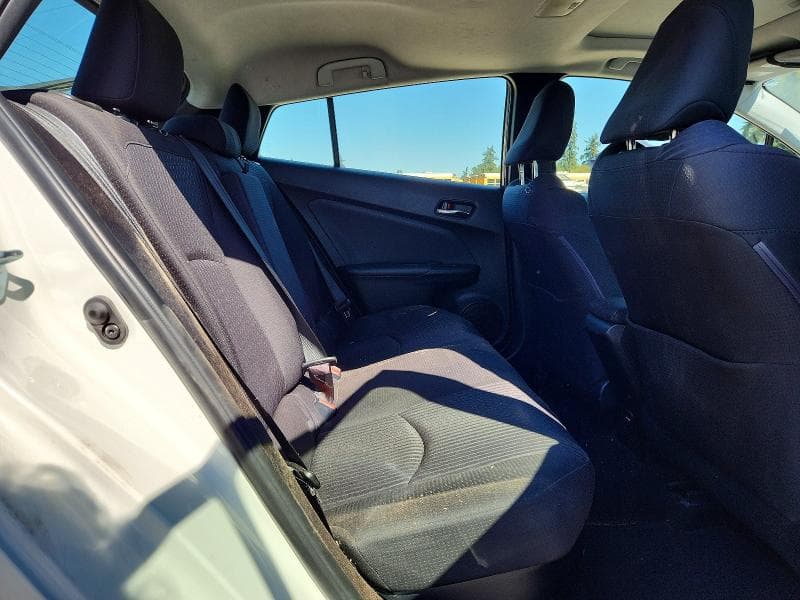 2017 TOYOTA PRIUS THREE 11