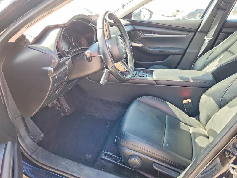 2022 MAZDA 3 SELECT 7