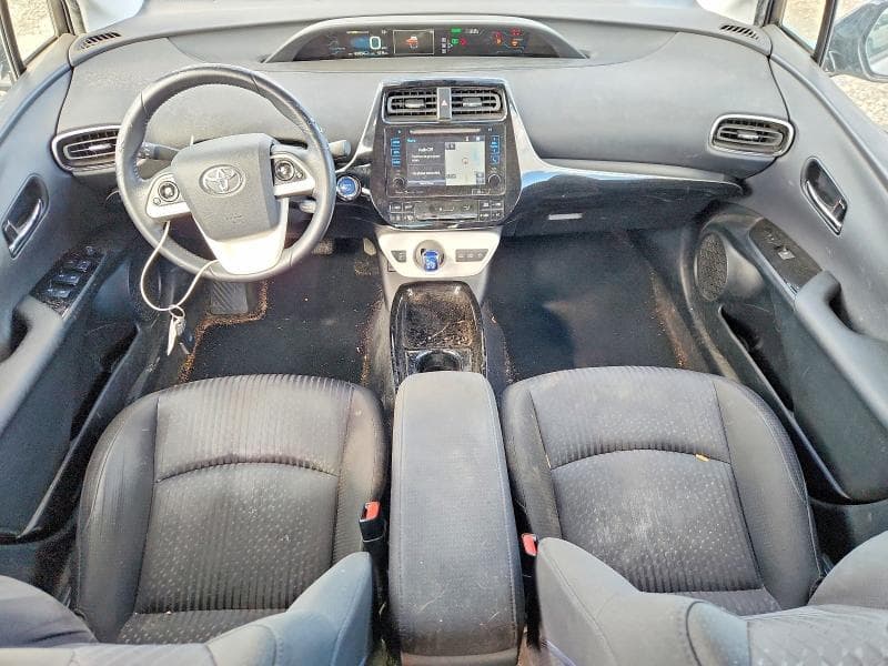 2017 TOYOTA PRIUS PRIME PLUS 8