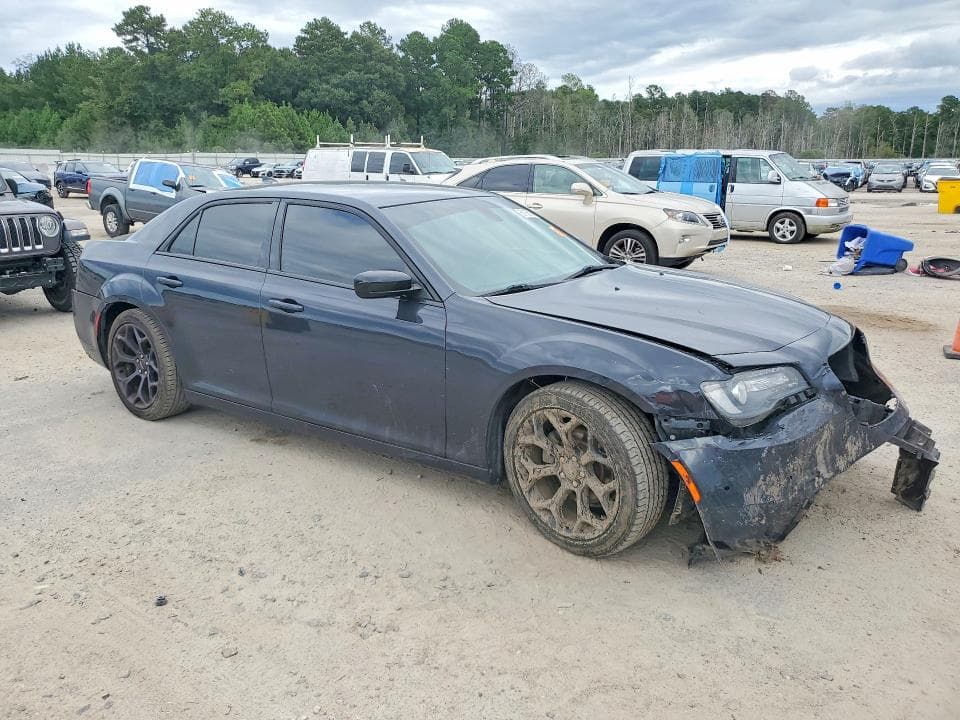 2019 CHRYSLER 300 TOURING 4