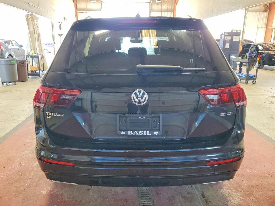 2020 VOLKSWAGEN TIGUAN SE 6