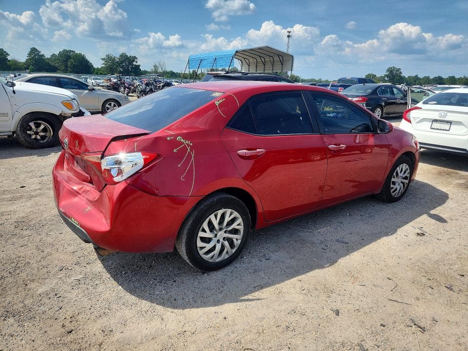 2017 TOYOTA COROLLA LE 3