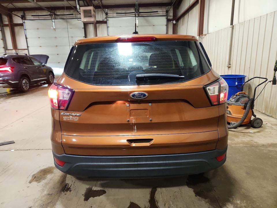 2017 FORD ESCAPE S 6
