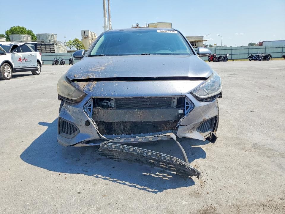 2019 HYUNDAI ACCENT SE 5