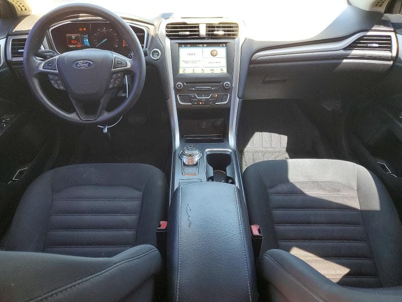 2017 FORD FUSION SE 8