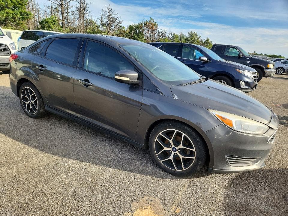 2017 FORD FOCUS S 4