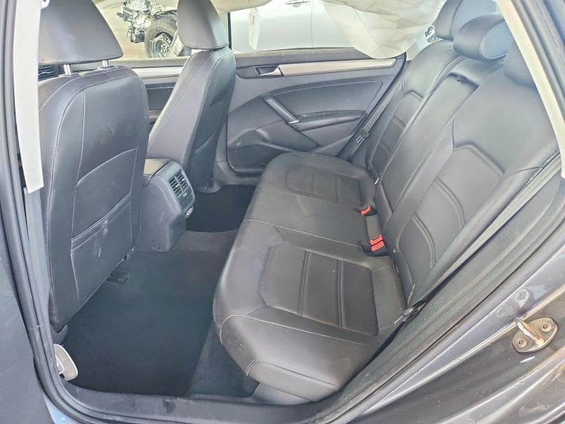 2021 VOLKSWAGEN PASSAT SE 10