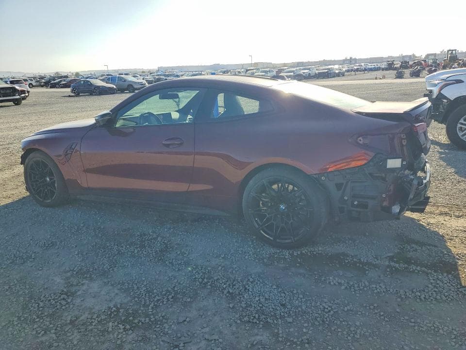 2025 BMW M4 COMPETITION 2