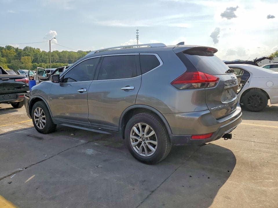 2018 NISSAN ROGUE SV 2
