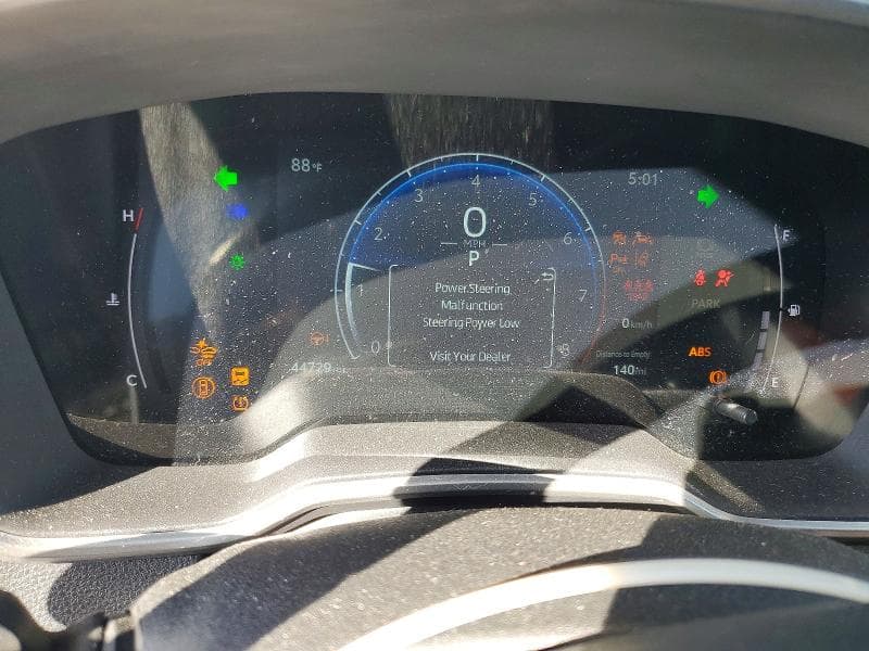 2023 TOYOTA COROLLA CROSS XLE 9