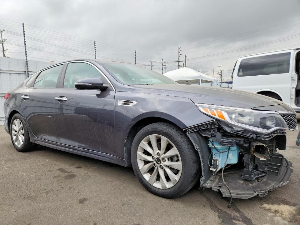 2018 KIA OPTIMA S 4
