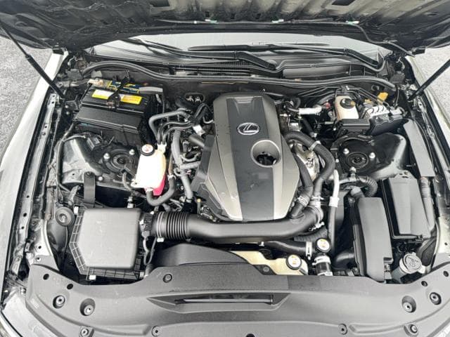 2022 LEXUS IS 300 7