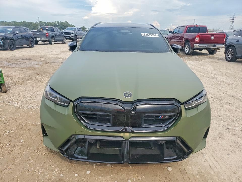 2026 BMW M5 TOURING 5