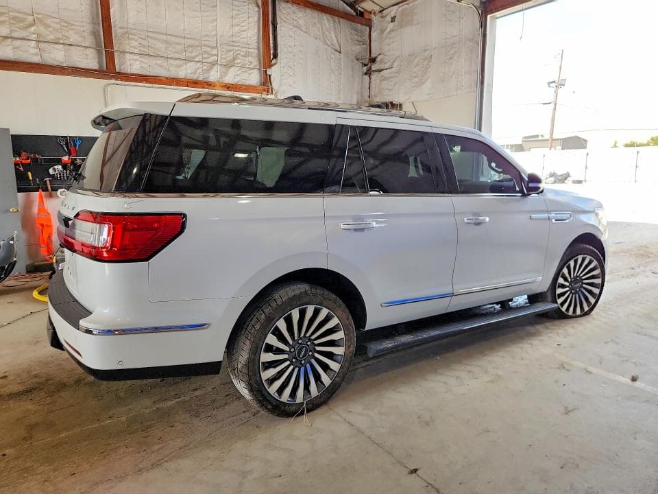 2020 LINCOLN NAVIGATOR RESERVE 3