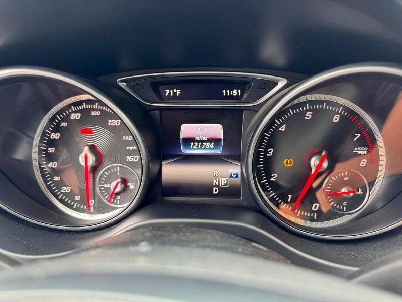 2020 MERCEDES-BENZ GLA 250 4MATIC 10